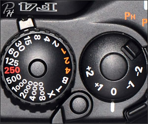 Nikon F4 control dial
