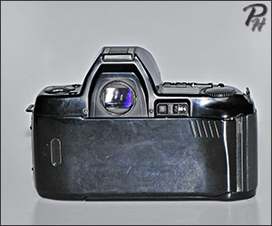 Nikon F801 Back