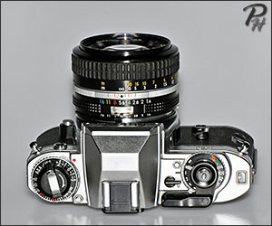 Nikon FG Top